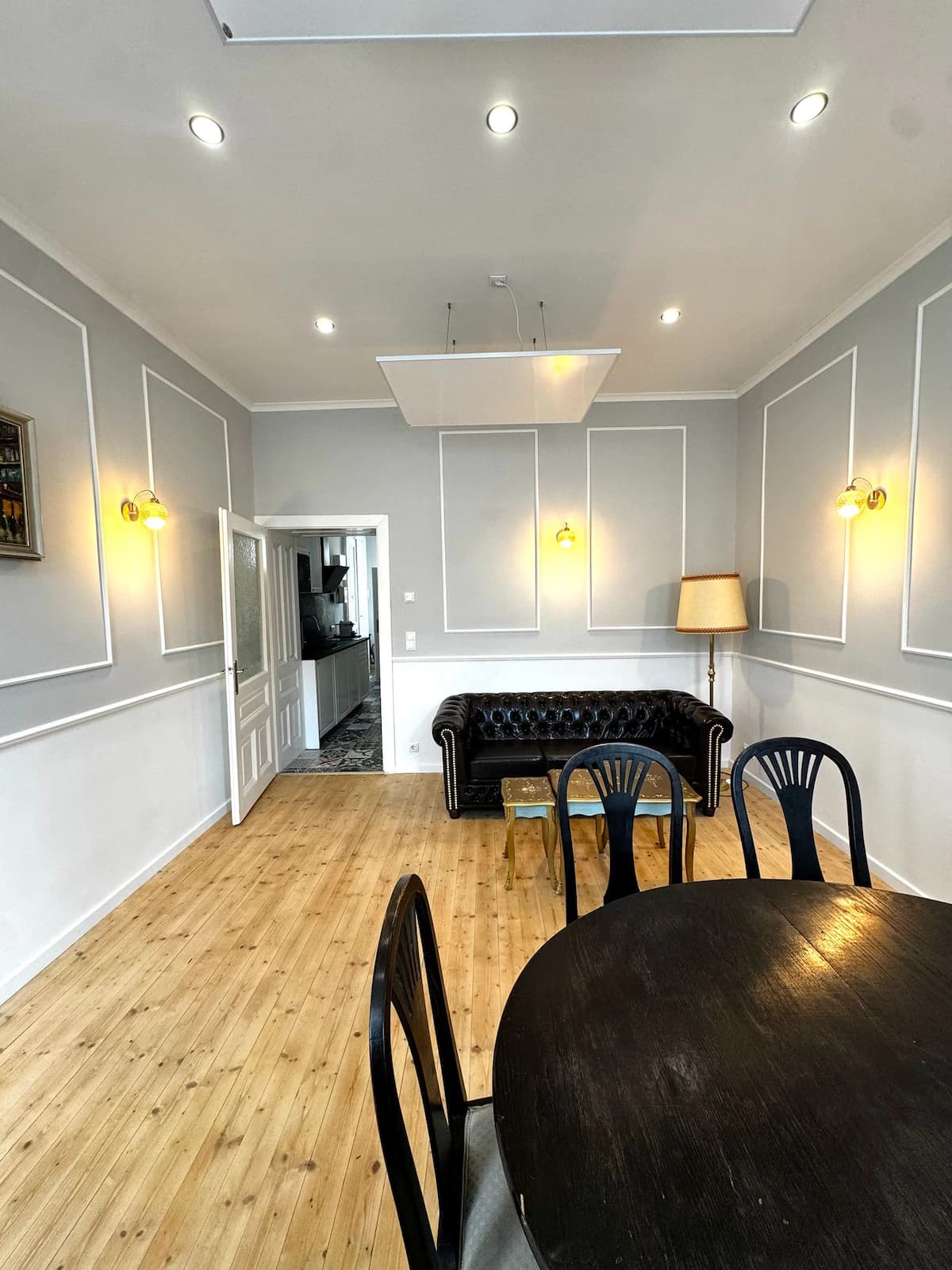 Apartment 4